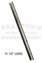 FORDOR FRONT WINDOW FELT METAL RETAINER